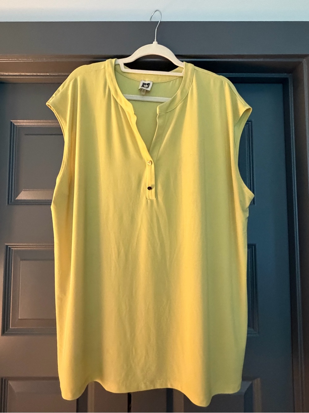 Anne Klein Yellow Sleeveless Top